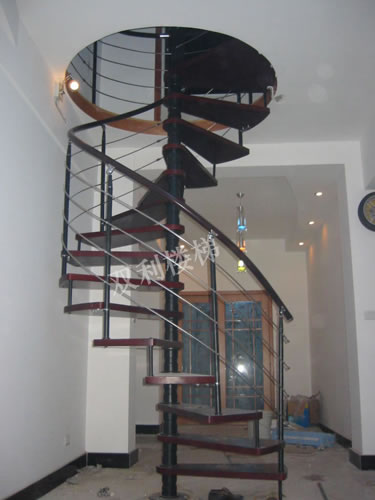 ��ľ��������